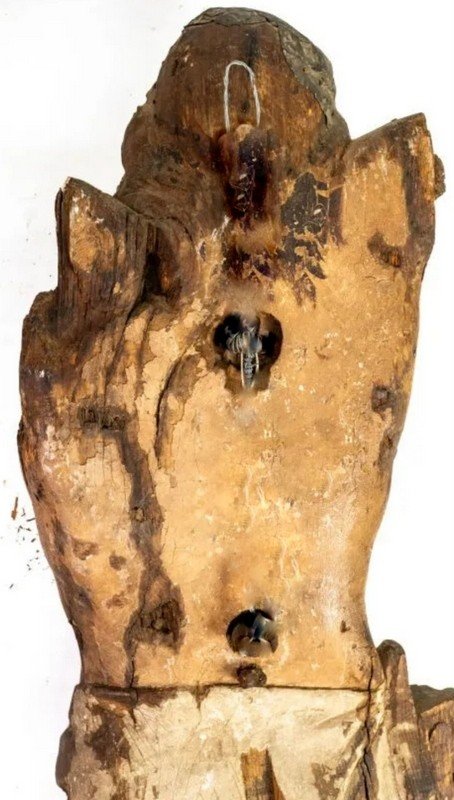 &quot; Christ de la Crucifixion &quot; - Grande Sculpture en bois du XVIe Si&egrave;cle-photo-7