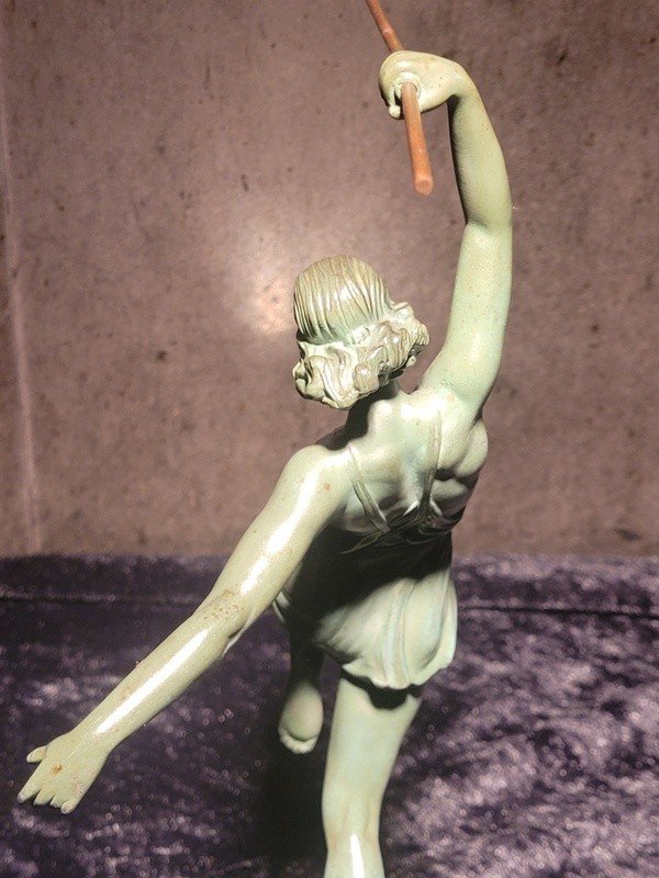  &quot; La Femme au Javelot &quot; Statue Art D&eacute;co 1935 sign&eacute;e Fayral Pseudonyme de Pierre Le Faguays .-photo-4