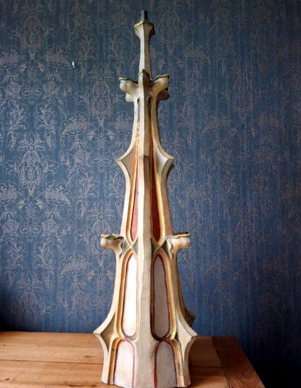  Neo-gothic Polychrome Pinnacle Or Spire Element - 19th Century