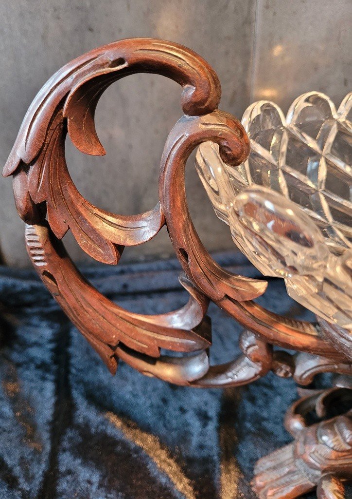  Centre de Table en Cristal de Baccarat sur son Support en bois sculpt&eacute; - XIXe Si&egrave;cle -photo-2