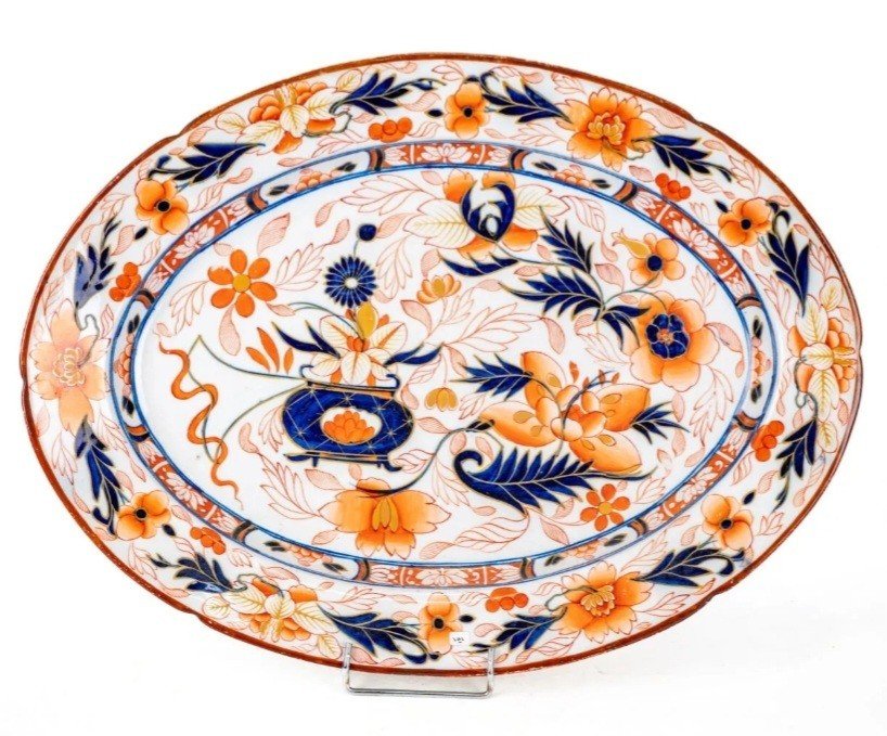  China 19th Century - Large Oval Polychrome Porcelain Dish With Imari Decoration 