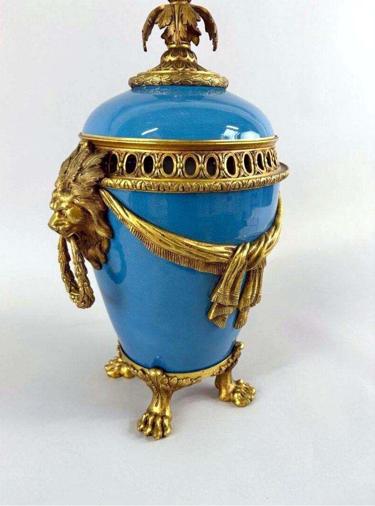 Large Covered Porcelain Incense Burner Vase From Locré - Paris -photo-4