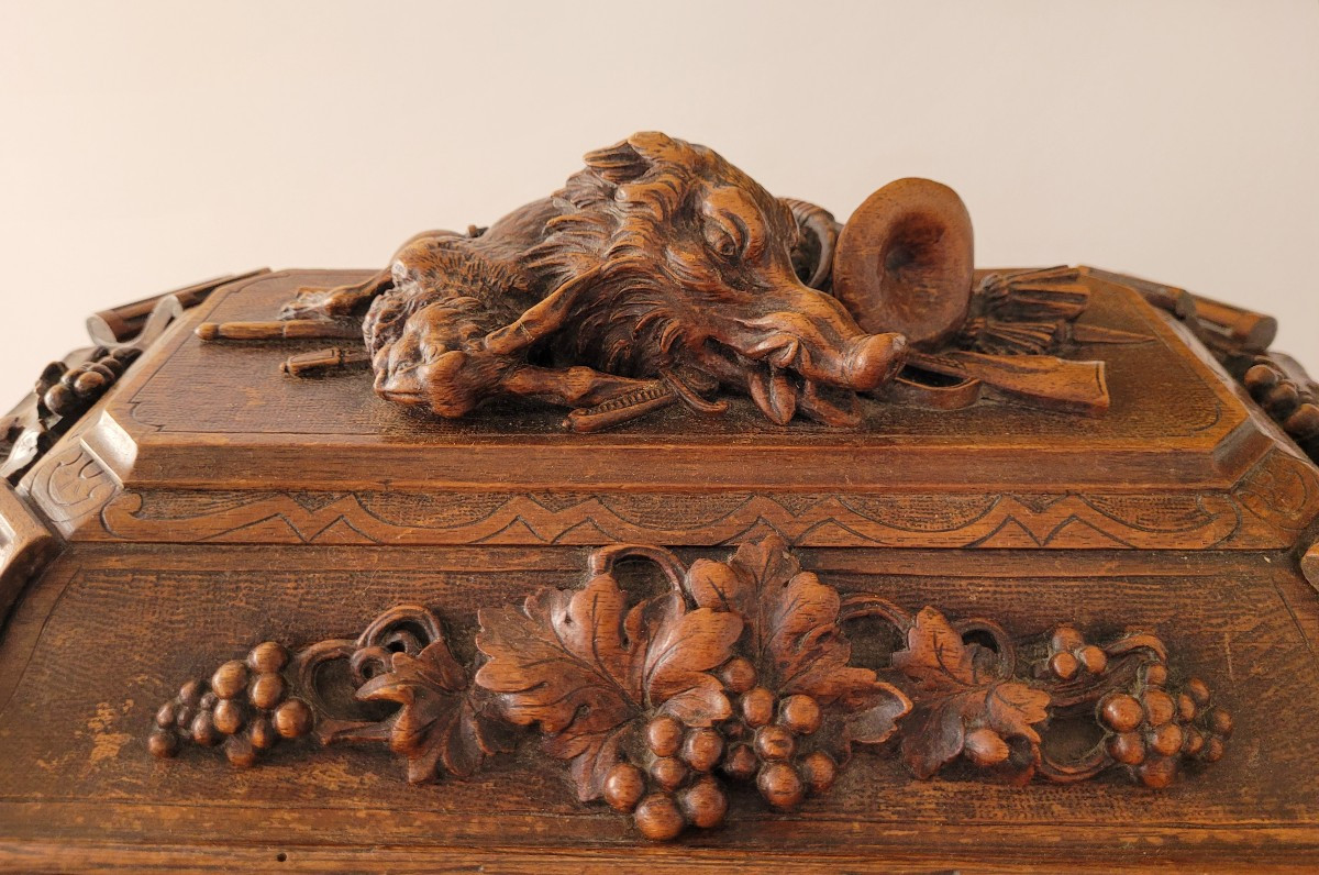 Grand Coffret sculpté- Travail de la Forêt Noire- XIXe Siècle -photo-4