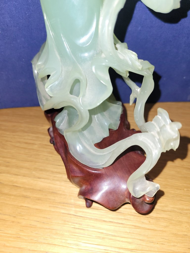  Statuette &quot;D&eacute;esse&quot; en jade sur Socle en bois - XXe Si&egrave;cle-photo-2