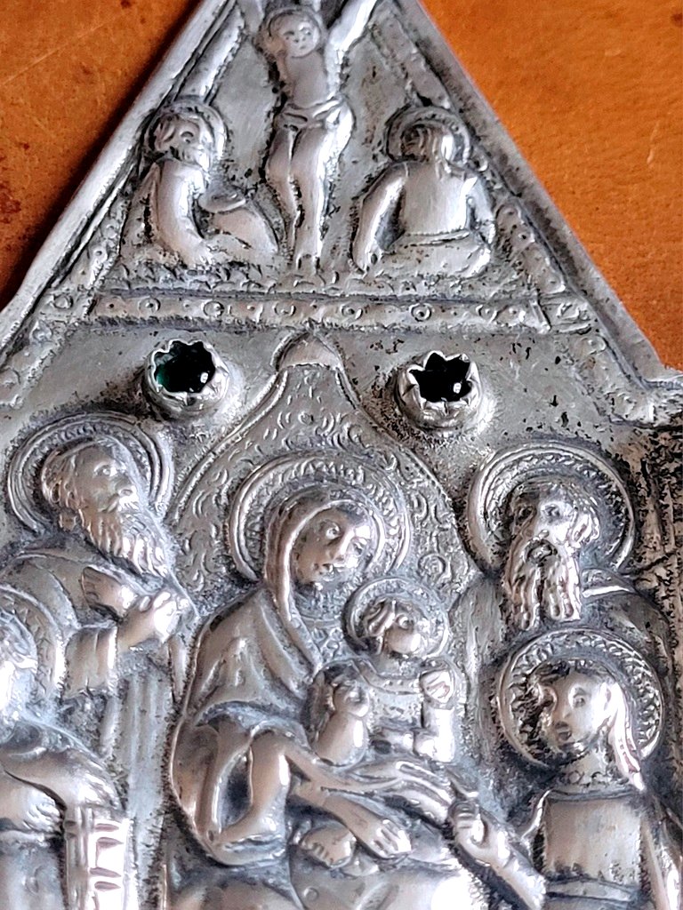  Bénitier Triptyque en Argent massif à décor de la Vierge Marie et l'enfant Jésus . -photo-2