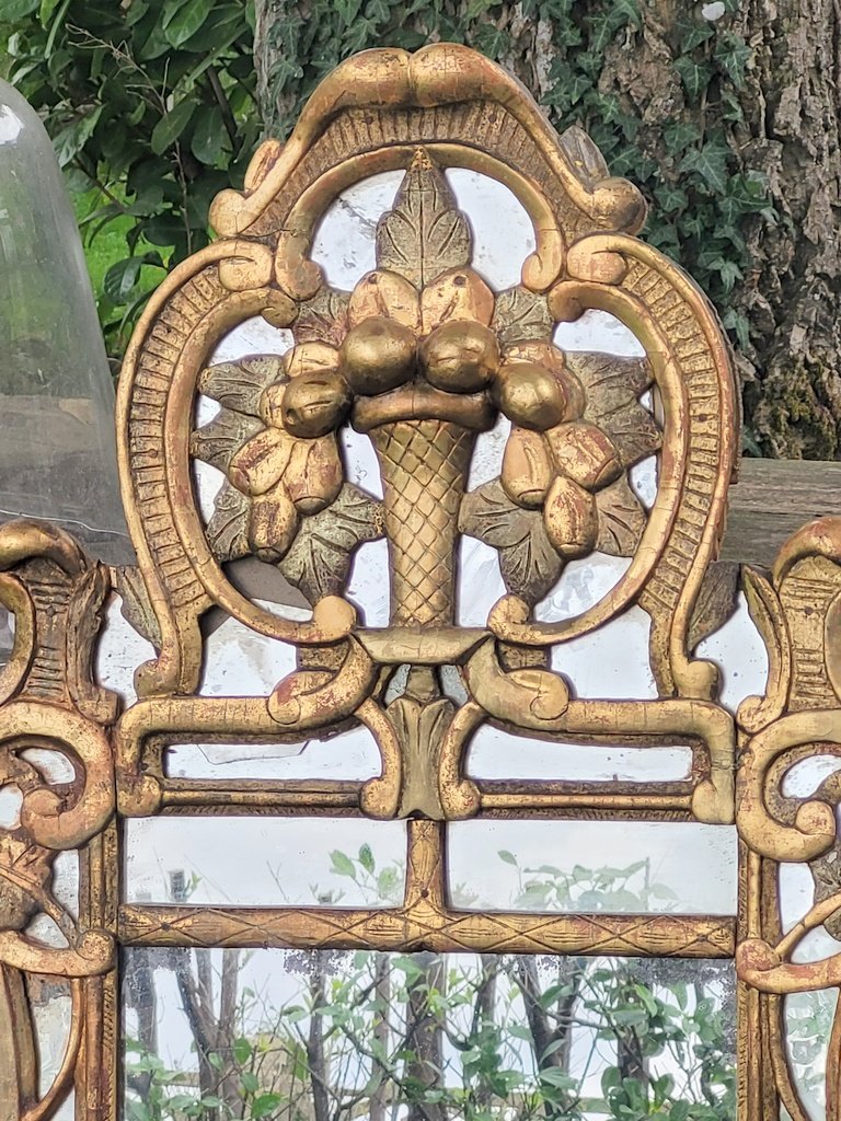 Mirror With Glazing Beads Known As Beaucaire Provence In Gilded And Carved Wood - 18th Century Period-photo-2