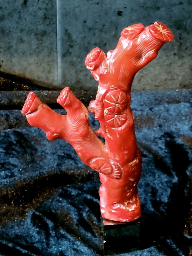 Red Coral Sculpture - Deity In A Tree -photo-2