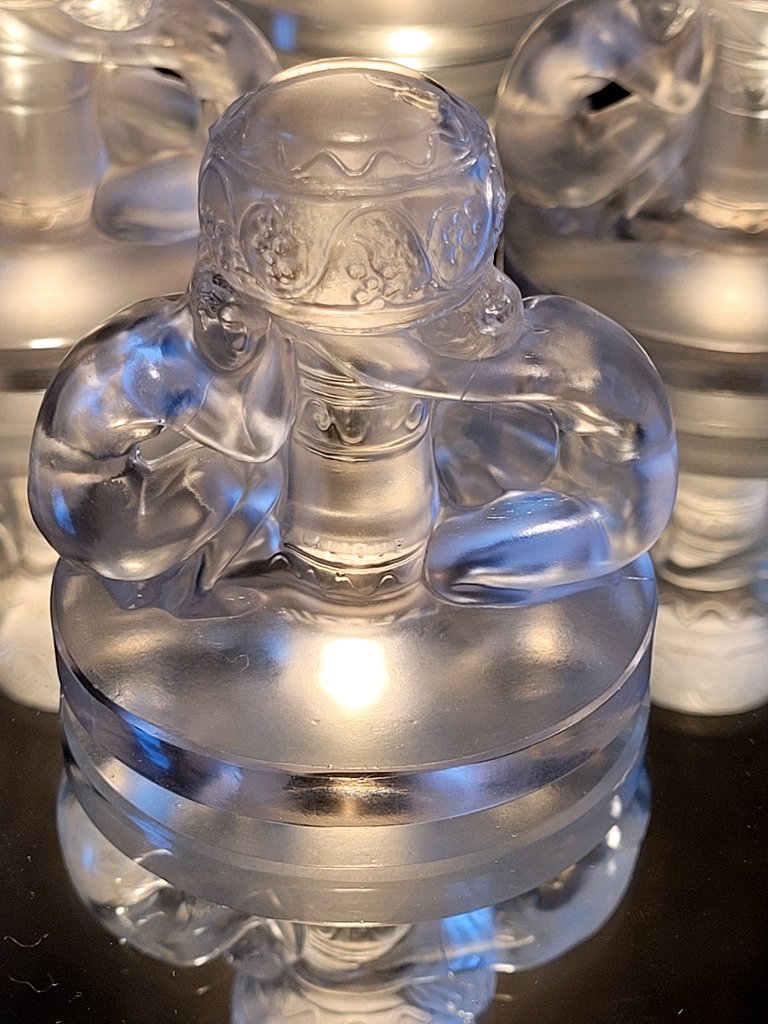 René Lalique "6 Menu Holders" In Signed Crystal - Created In 1924-photo-4