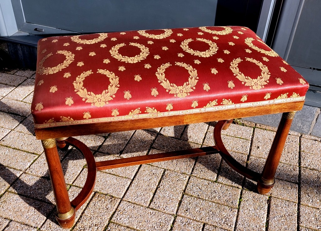 Empire Period Bench In Red Fabric With Laurel And Bee Decorations In Bronze - 19th Century