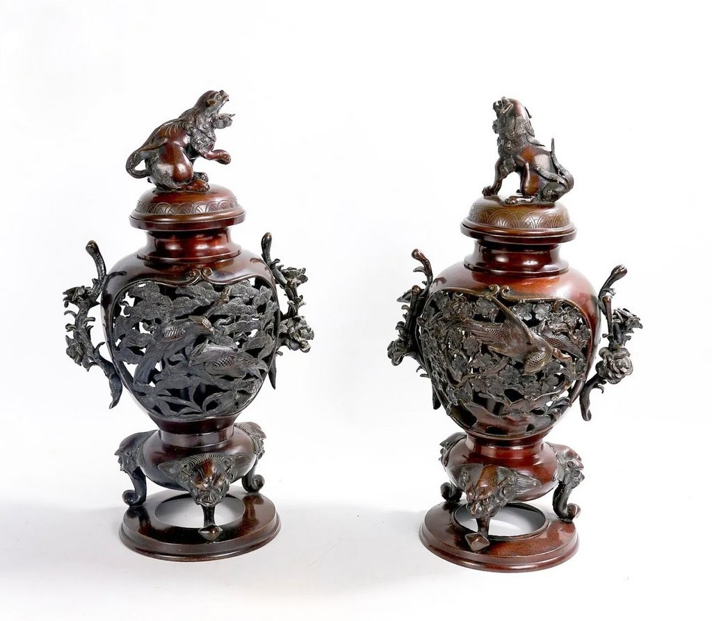 Large Pair Of Openwork Bronze Covered Vases With Brown Patina - Japan, 19th Century