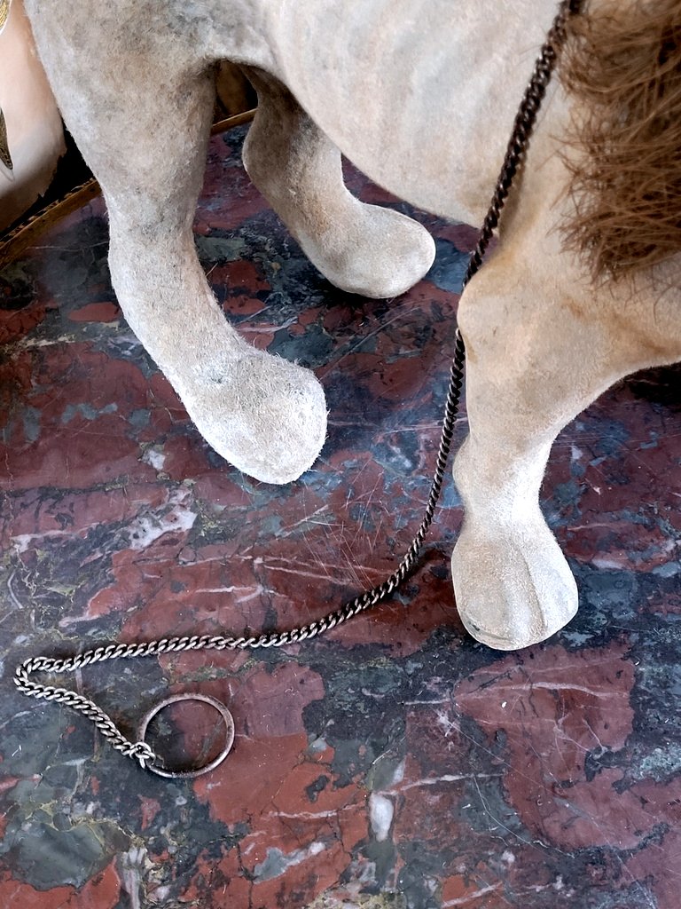  Barking Bulldog On Wheels, Made Of Papier-mâché. Parlor Toy, Late 19th/early 20th Century-photo-4