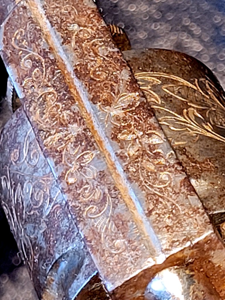 Revolver de Type  Bulldog  Lefaucheux  Sign&eacute; ELG - 1870-photo-2