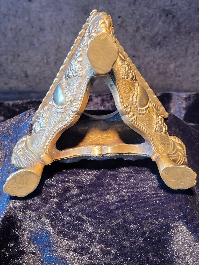 Encrier en Bronze dor&eacute; de Forme triangulaire  - XIXe Si&egrave;cle -photo-5