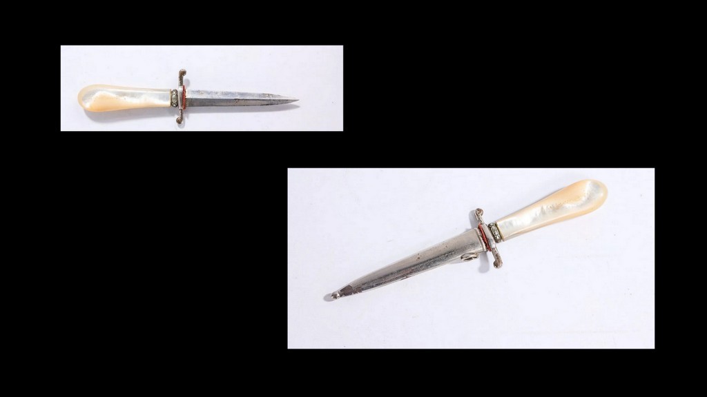 Dague de Petite Vertu, dite "Pique-Couilles" à manche en Nacre  avec son Fourreau - XIXe Siècle-photo-2