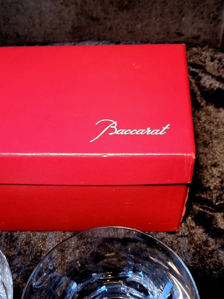 Baccarat " Deux Verres à Whisky en Cristal " Modèle Beluga à Décor Taillé - Estampillé - XXe -photo-1