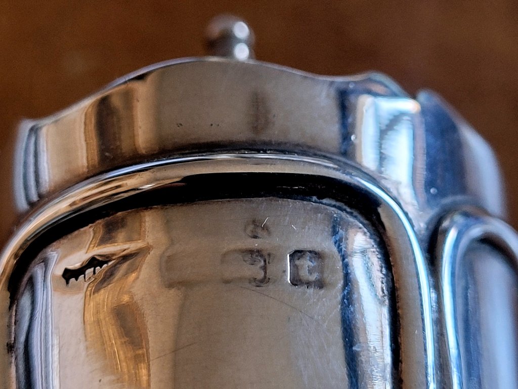 Sali&egrave;re en Argent Massif de la Maison Mappin &amp; Webb  .-photo-3