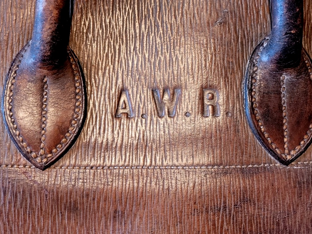 Hermès - Suitcase, Saddler-stitched Leather Bag, 1920 -photo-3