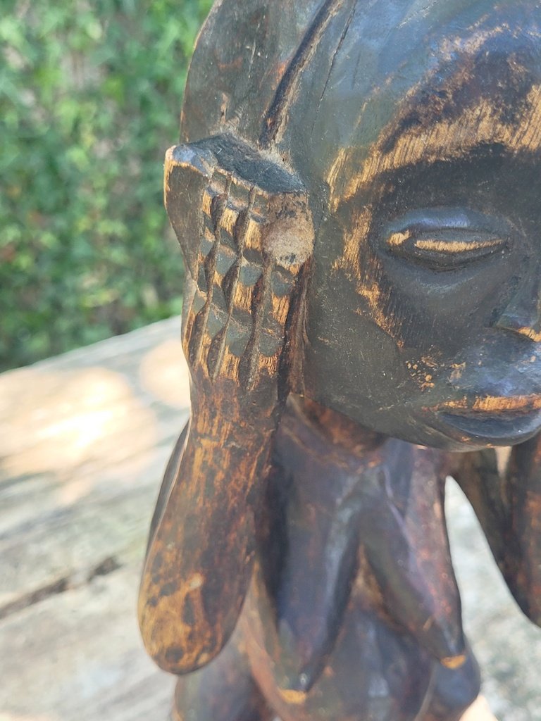 Sculpture en bois représentant la fertilité ou la maternité d'Afrique centrale   Kongo ou Kuyu-photo-4