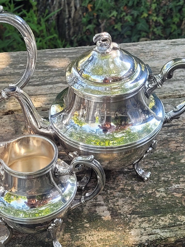 Empire-style Coffee And Tea Set In Silver-plated Metal-photo-1
