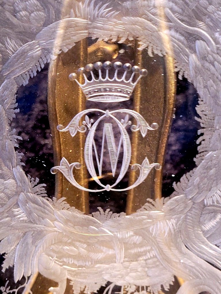 Pair Of Wheel-cut Crystal Plates With A “couronne Comtale” Design — Early 19th Century-photo-3