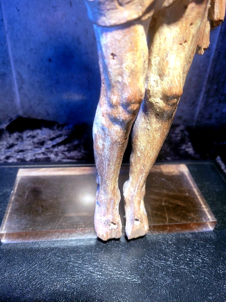 Carved Wooden Figure Of The Body Of Christ From The 16th–18th Centuries-photo-3