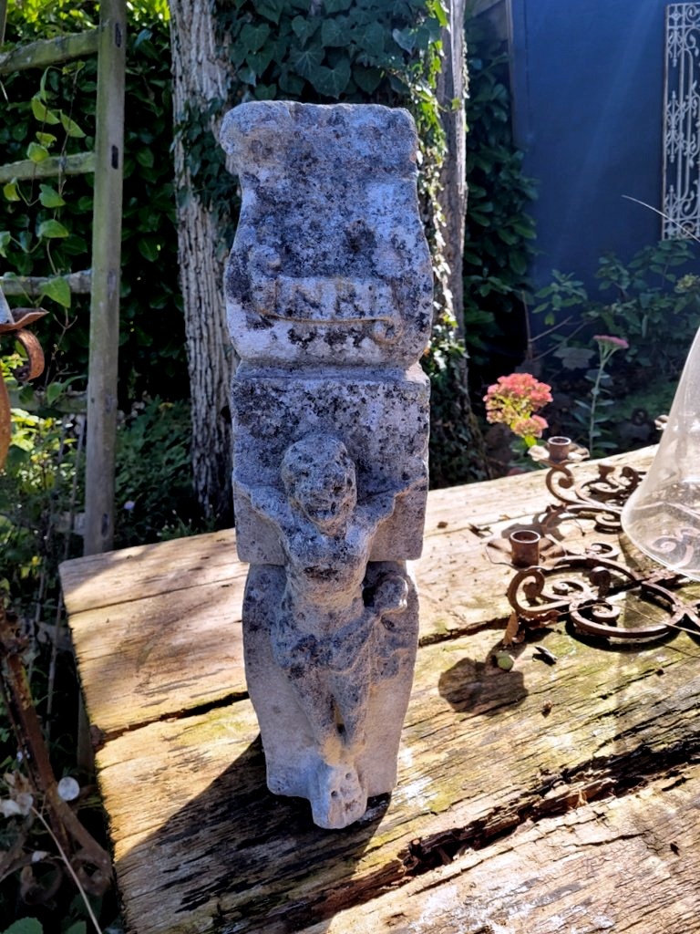Religious Stone Sculpture Titled "jesus And The Virgin Mary" Dating From The 17th Century 