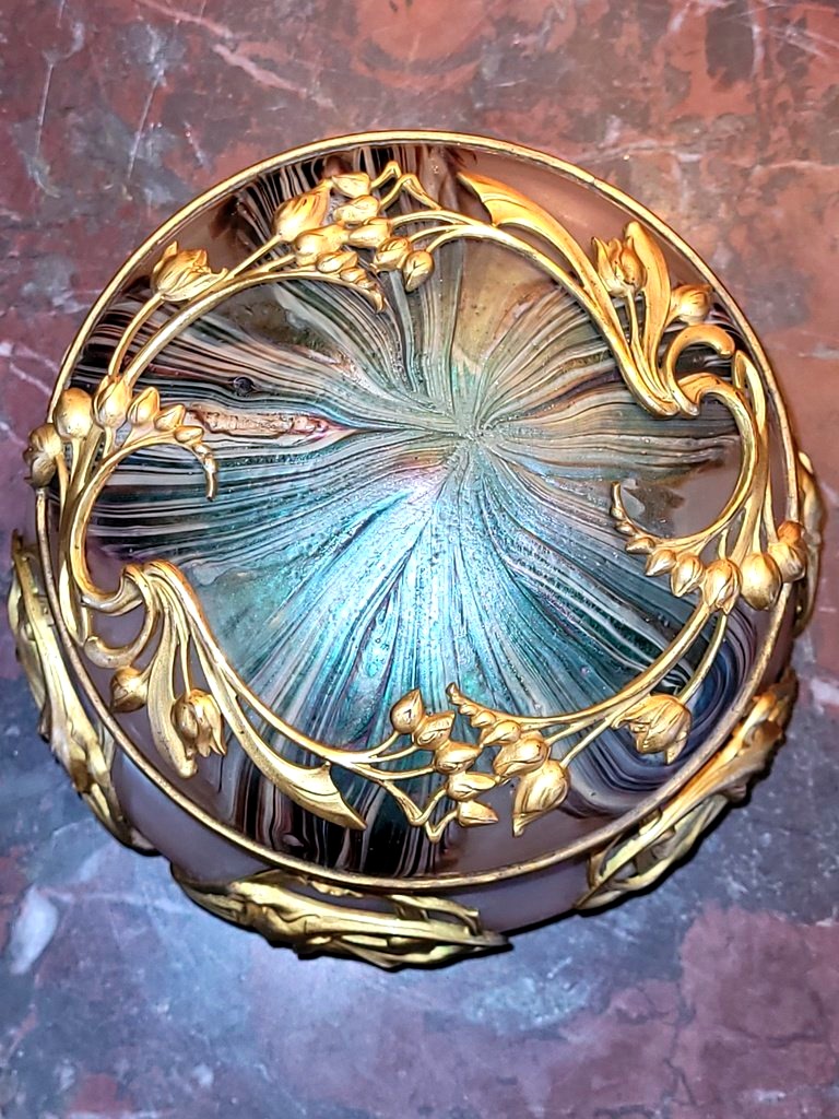 Vintage "art Nouveau" Candy Dish Made Of Iridescent Glass By Loetz Glassworks  -photo-2