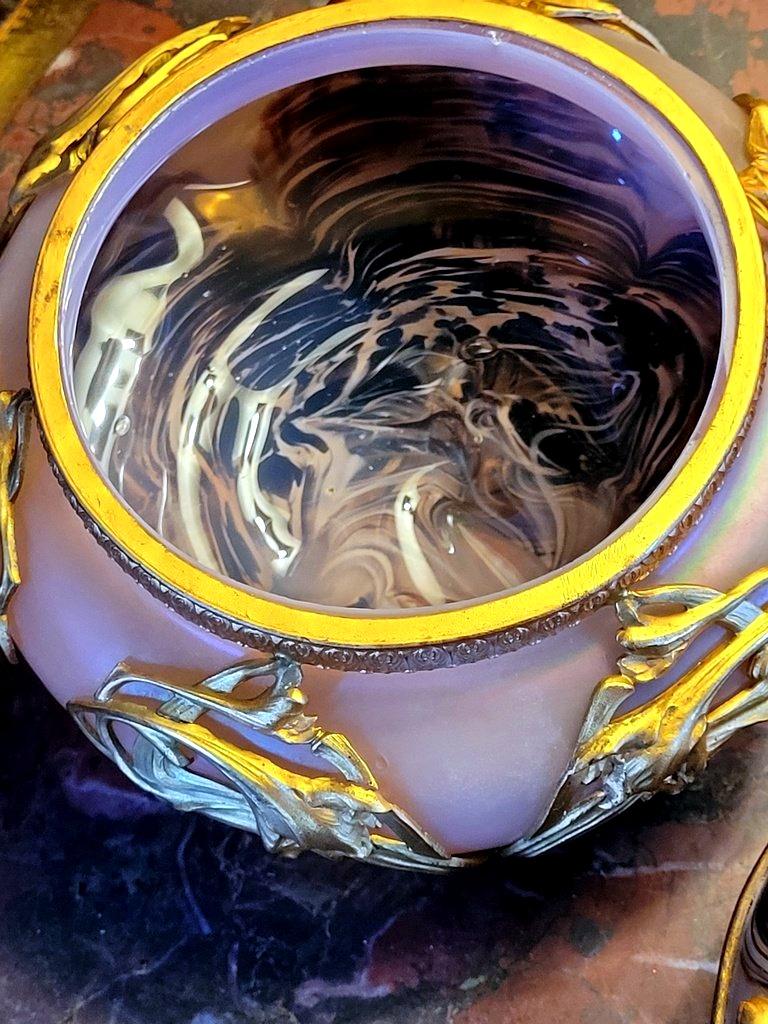 Vintage "art Nouveau" Candy Dish Made Of Iridescent Glass By Loetz Glassworks  -photo-4