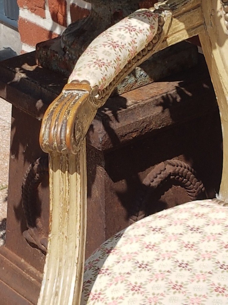 Convertible From The Louis XVI Period - Medallion File-photo-2