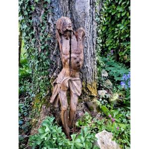 Grand Christ sculpté - Ecole du Nord  du XVIIe Siècle 