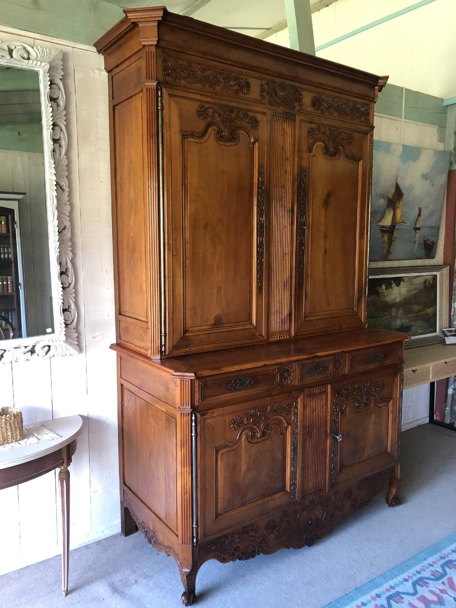 2-part Carved Cherry Wood Sideboard-photo-2