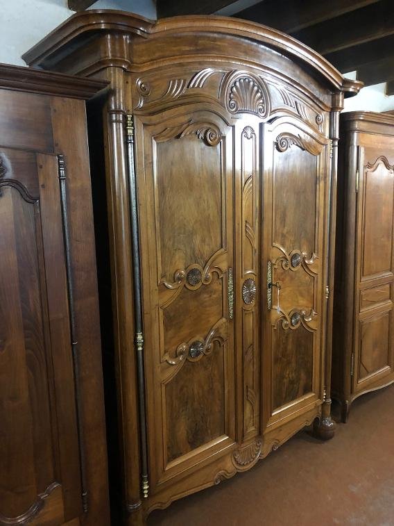 Walnut Cabinets From The Burgundy Region-photo-2