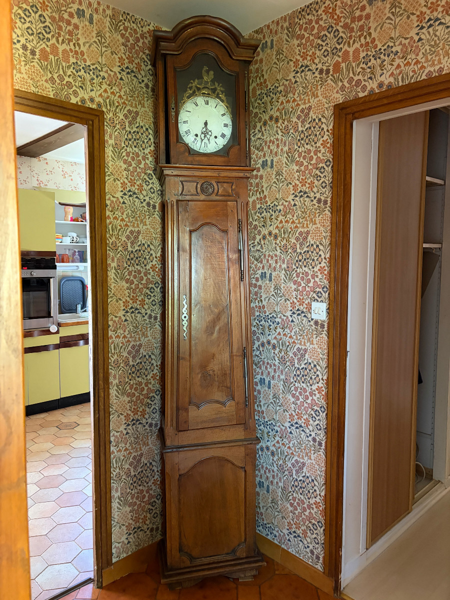 horloge de parquet au coq