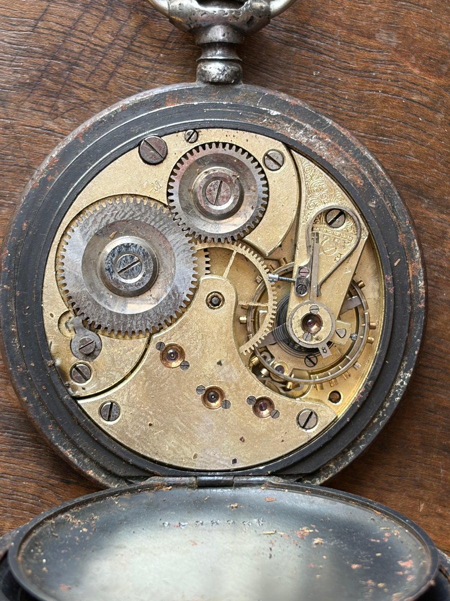 Functioning 1900 Omega Pocket Watch, Caliber 19''' + France Lizard Case-photo-3