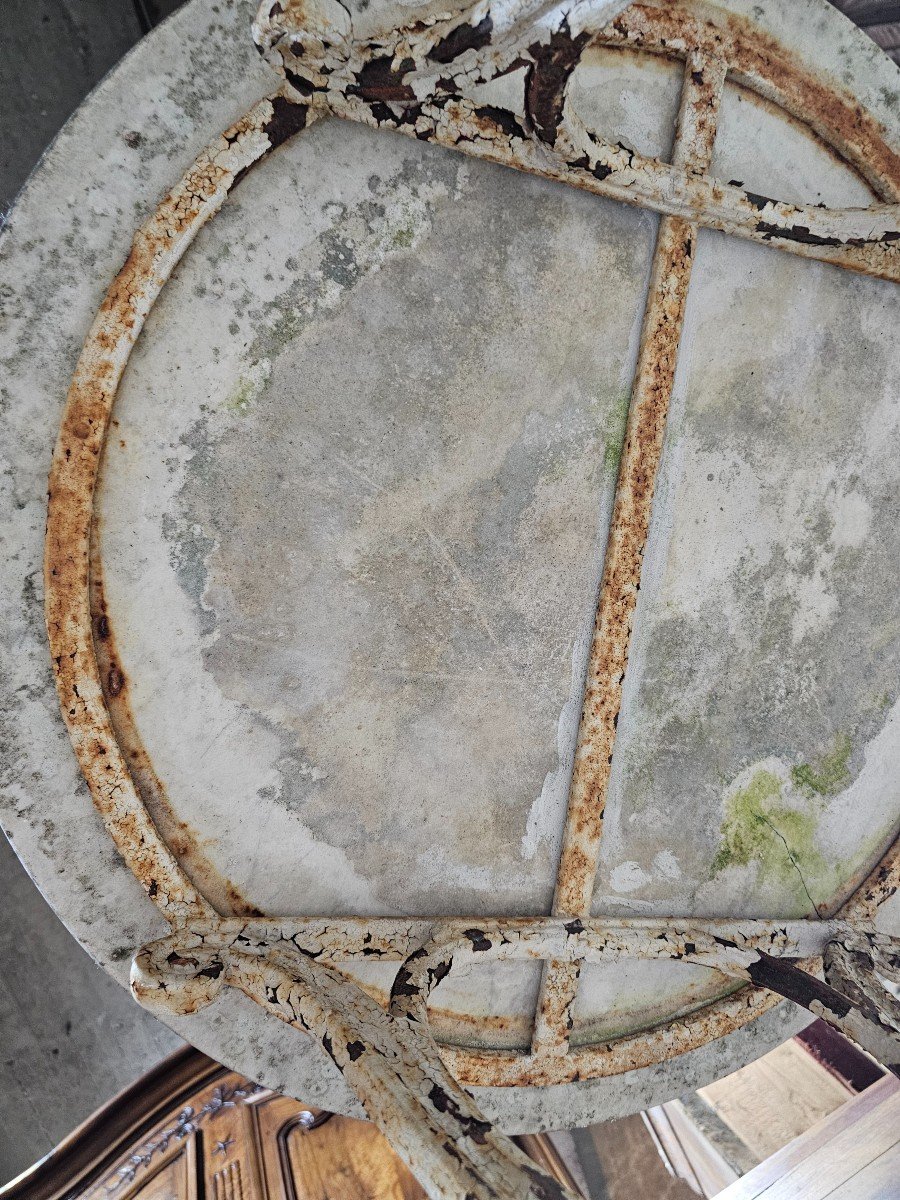 Garden Pedestal Table, Cast Iron Base And Marble Top. Very Beautiful Natural Part. -photo-1