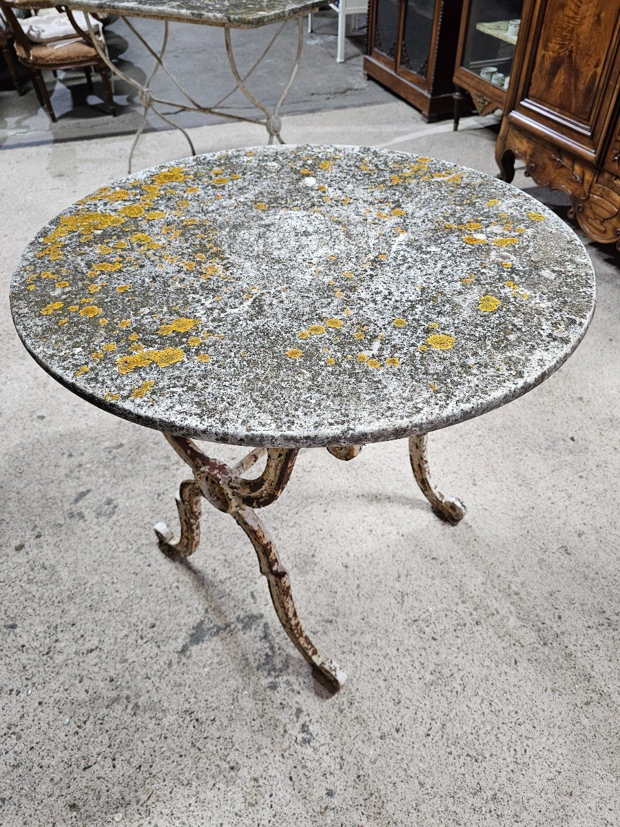 Garden Pedestal Table, Cast Iron Base And Marble Top. Very Beautiful Natural Part. -photo-8