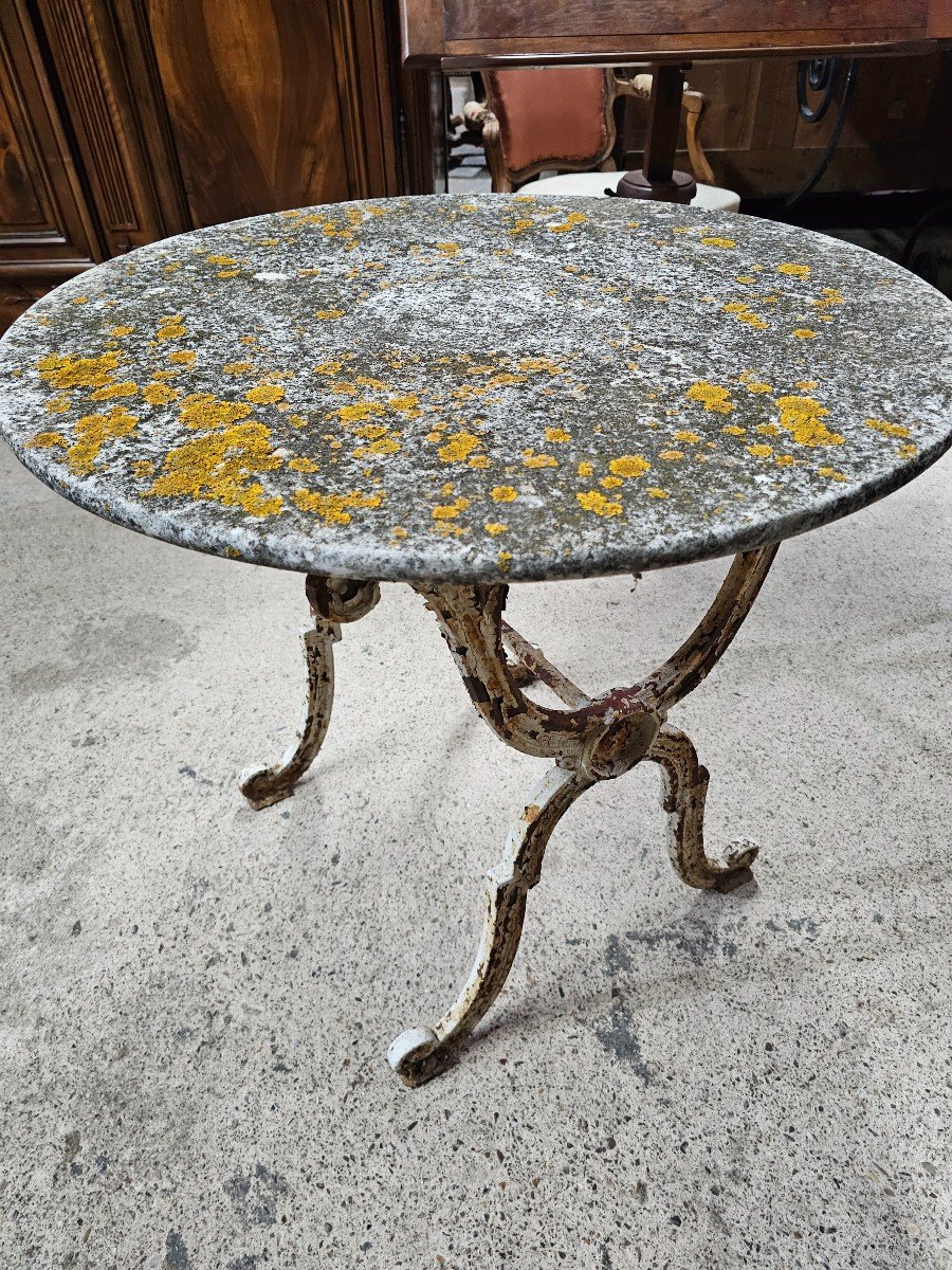 Garden Pedestal Table, Cast Iron Base And Marble Top. Very Beautiful Natural Part. 