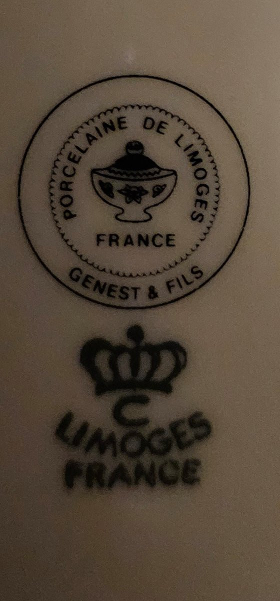 Important service en porcelaine de Limoges,  bleu de four et double dorure polie à l'agate -photo-7