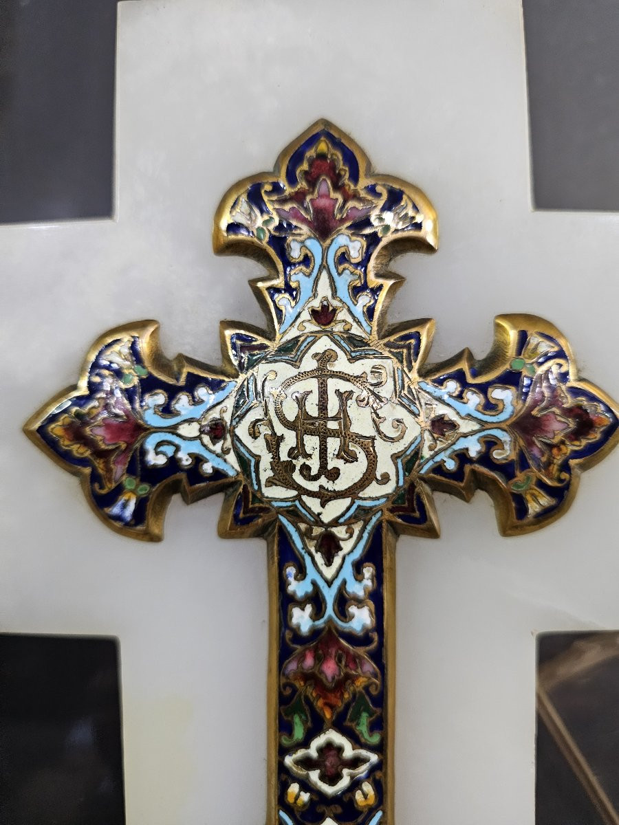 Crucifix And Holy Water Font In Cloisonné Enamel On A White Marble Cross -photo-3