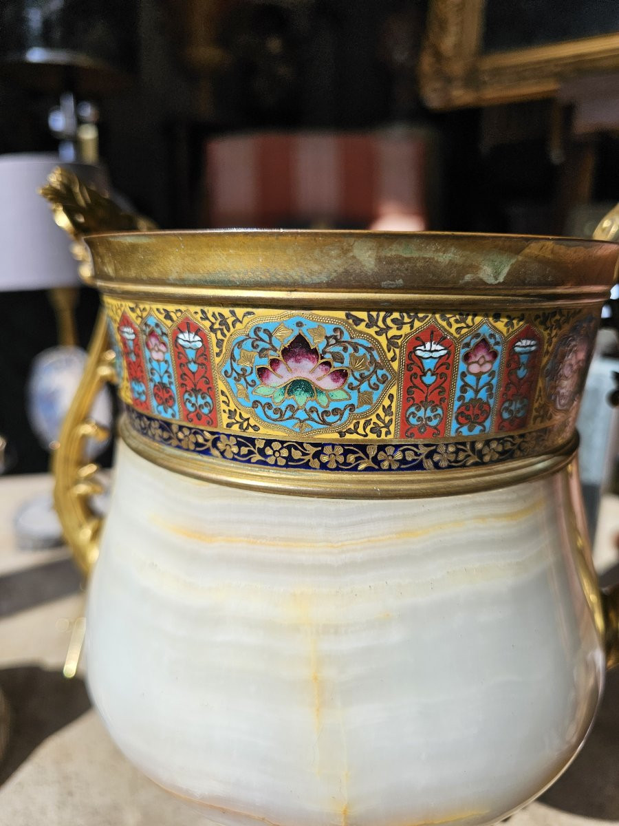 Coupe en onyx , bronze doré et émaux cloisonnés polychromes-photo-2