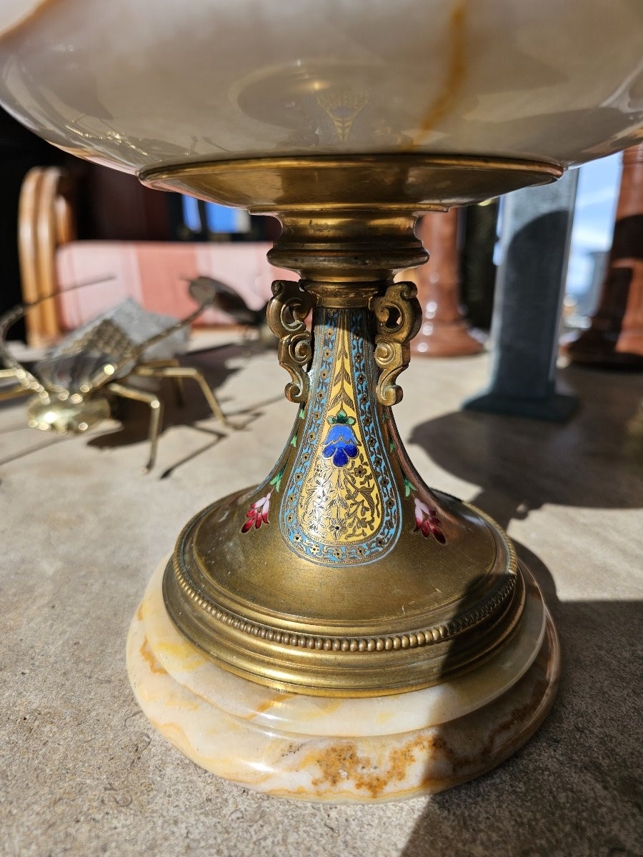 Coupe en onyx , bronze doré et émaux cloisonnés polychromes-photo-4