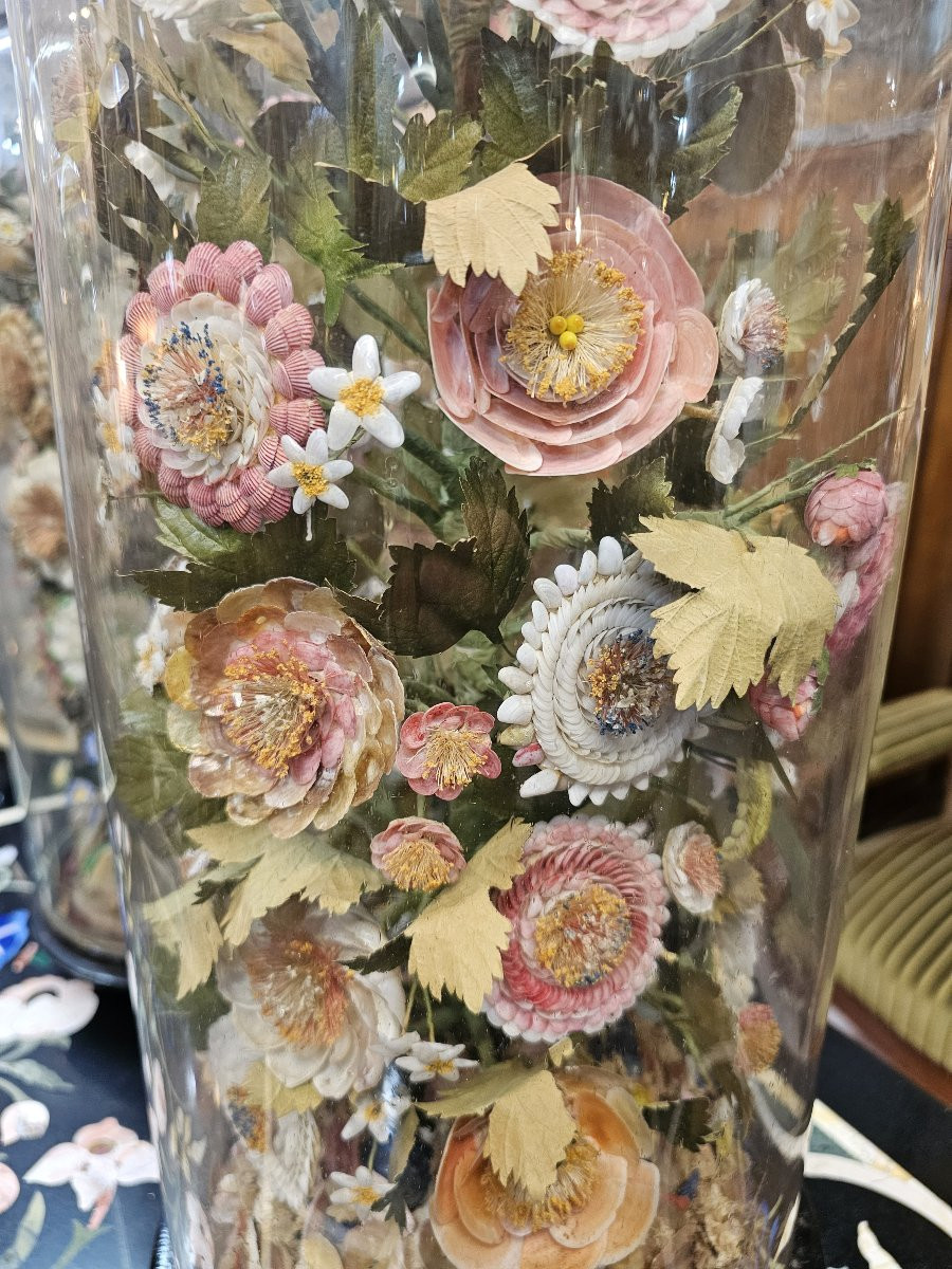 Set Of 9 Wedding Globes, Shell Work, Spain, Late 19th Century-photo-1