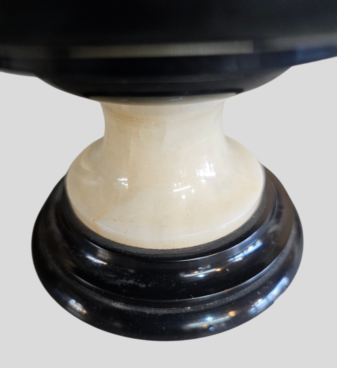 Pot à tabac en marbre noir , marbre rouge du Languedoc et onyx -photo-7