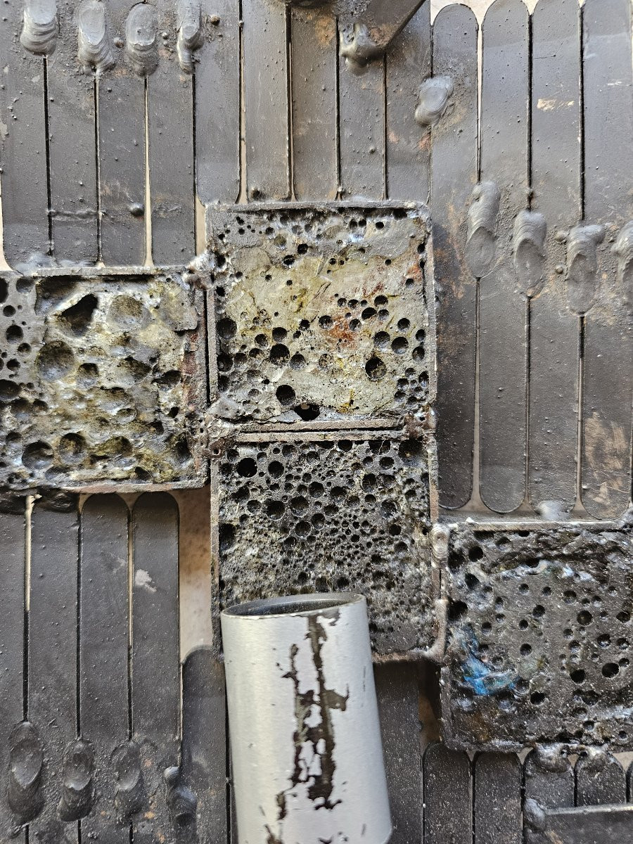 Paire d'Appliques Brutalistes en Métal  et Verre, Italie, années 70-photo-6