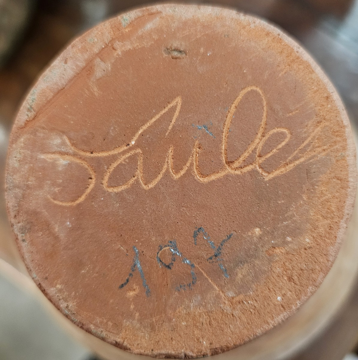 Vase en terre cuite décoré signé Jean PAULET-photo-1