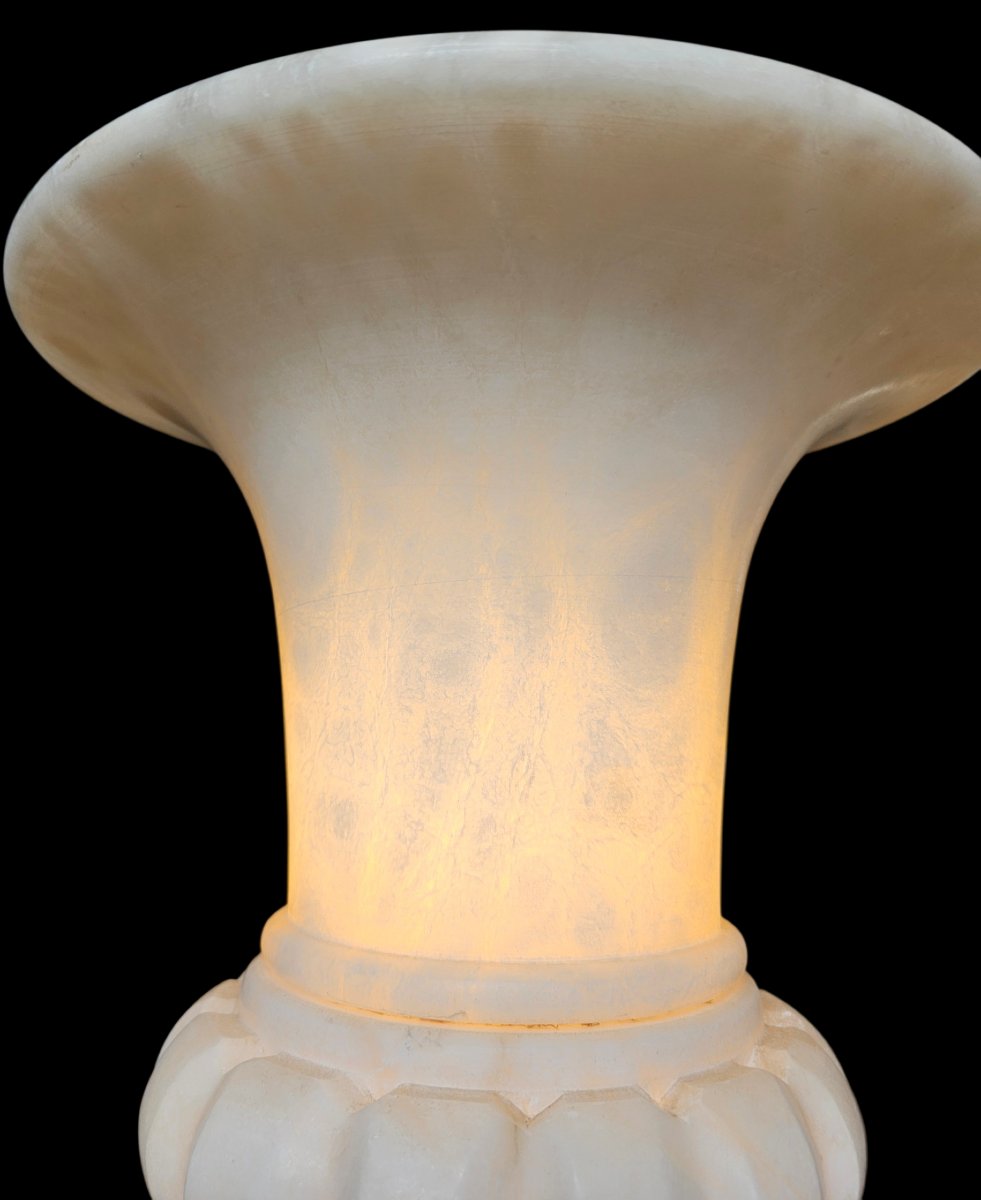 Lampe en albâtre de forme médicis -photo-3