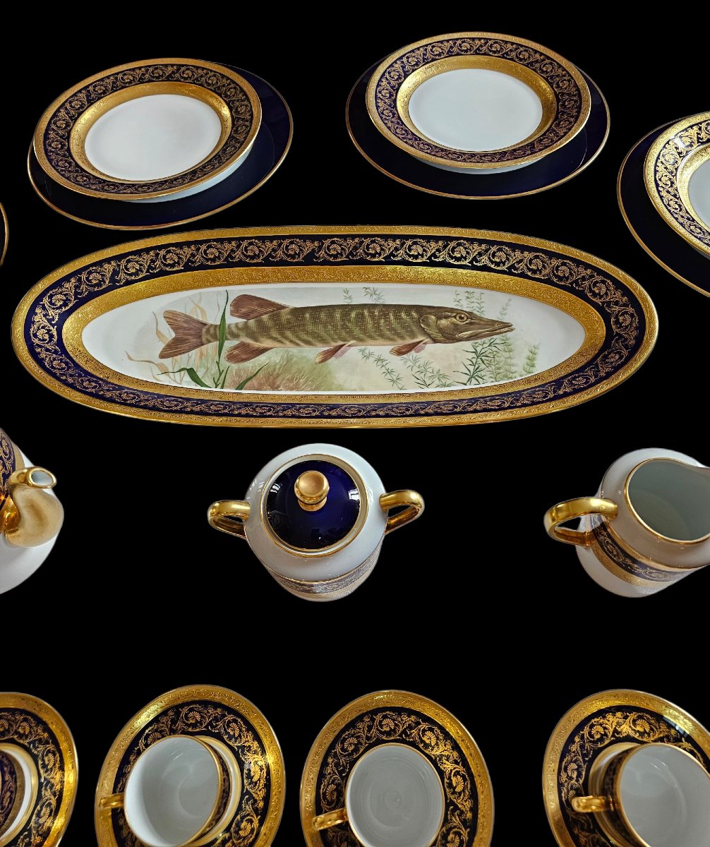 Limoges Porcelain Dinner Service, Kiln-blue With Double Gilding Polished With Agate-photo-8