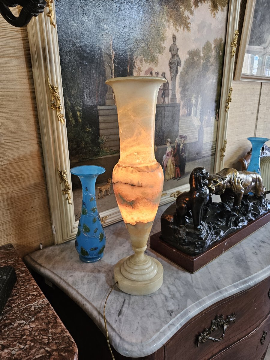 Importante lampe en albâtre 