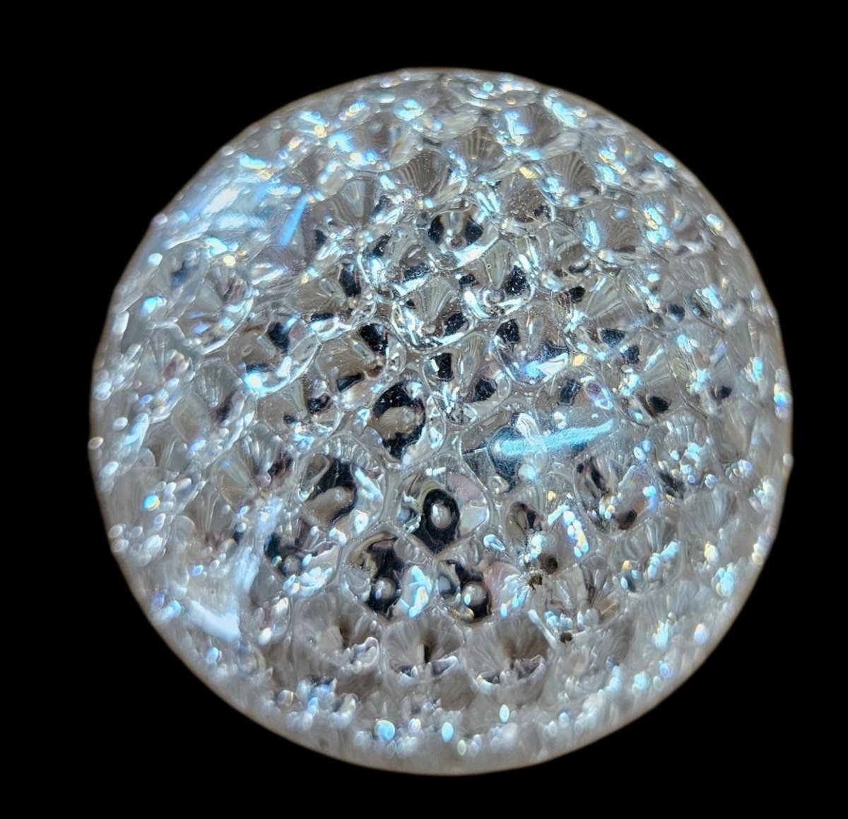 Boule d'escalier en cristal,  modèle nid d'abeille,  Baccarat-photo-4