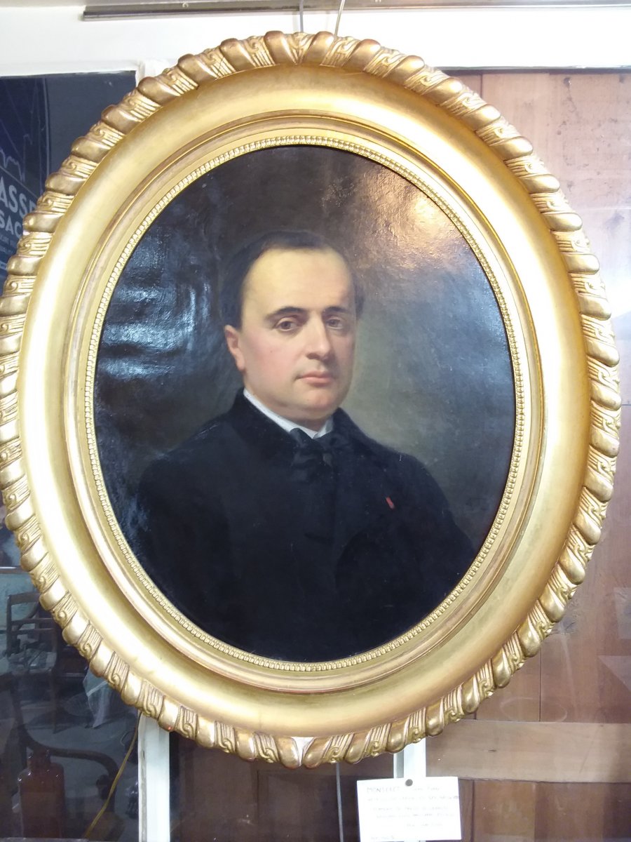 Ovale Painting In His Original Frame